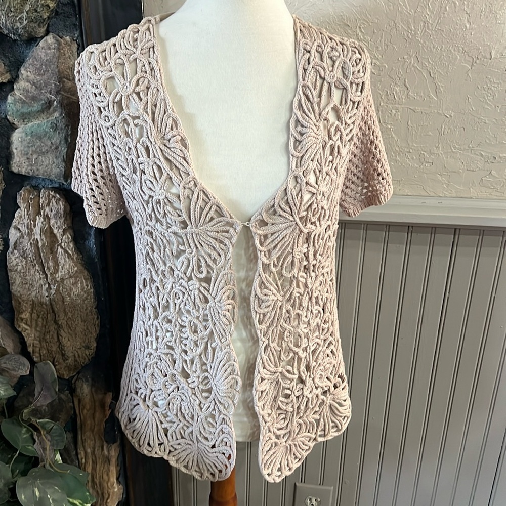 Lisa international Open-weave Top